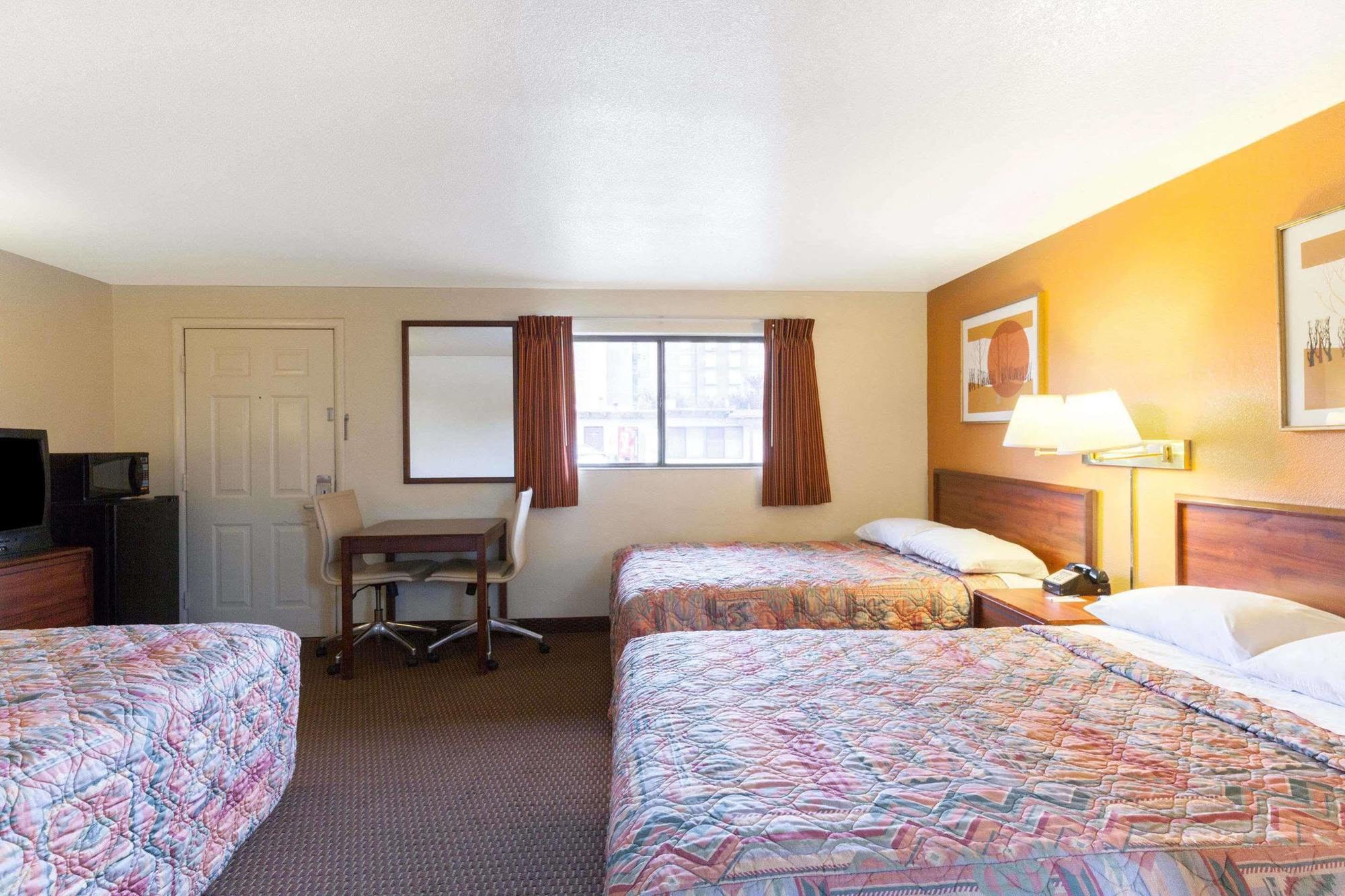 Country Inn & Suites By Radisson, Flagstaff Downtown, Az Ngoại thất bức ảnh